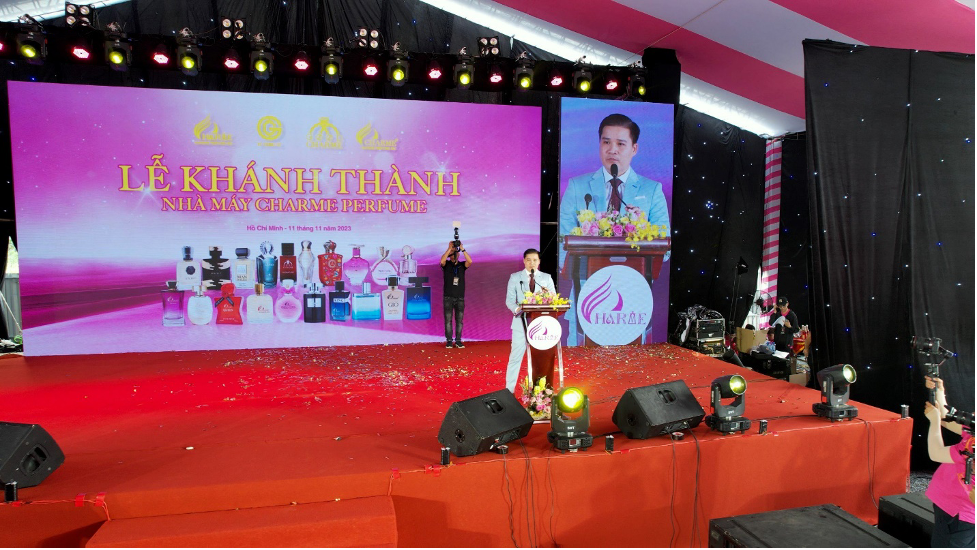 Ông Võ Sỹ Đạt – Nhà sáng lập, Chủ tịch HĐQT Charme Perfume phát biểu tại sự kiện